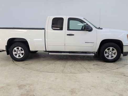 Used 2010 GMC Sierra 1500 SLE w/ Power Pack Plus image 7