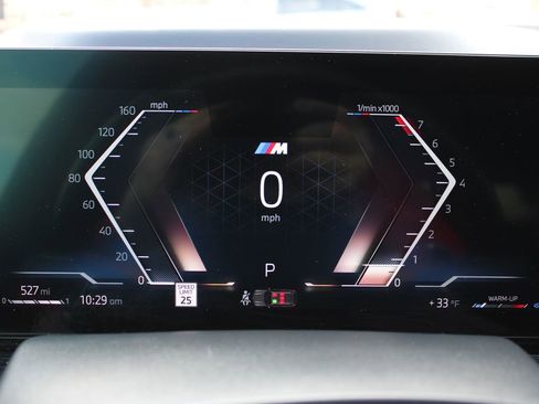 Used 2024 BMW X5 xDrive40i w/ M Sport Package image 12