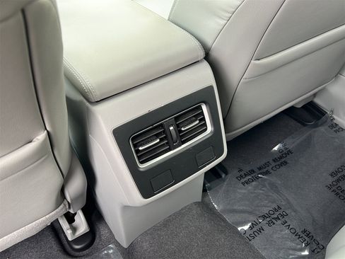 Used 2016 Acura RDX AWD w/ Technology Package image 15