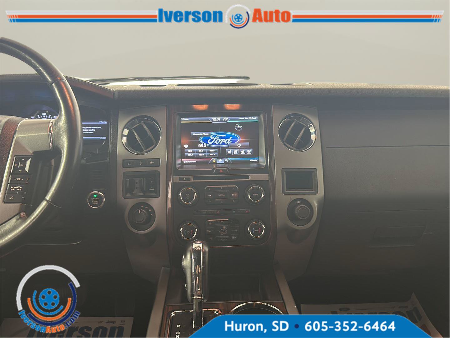Used 2015 Ford Expedition EL Platinum AWD/4WD image 27