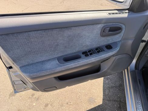 Used 2004 Kia Optima EX FWD image 15