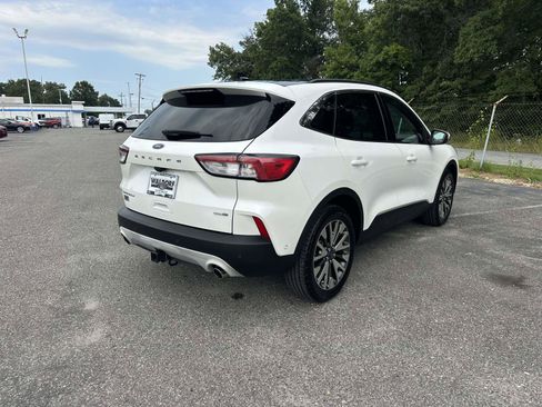 Used 2020 Ford Escape Titanium AWD/4WD image 6