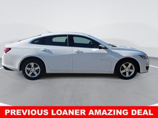 Used 2022 Chevrolet Malibu LT video 2