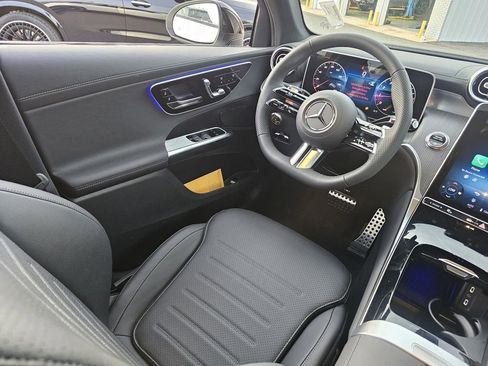 New 2026 Mercedes-Benz GLC 300 image 26