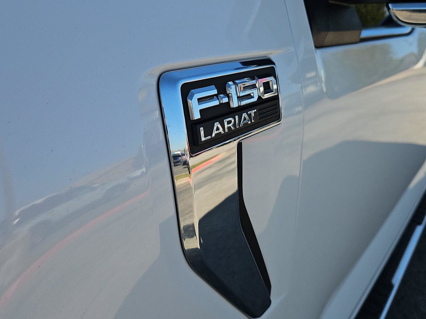 Used 2023 Ford F150 Lariat w/ Trailer Tow Package AWD/4WD image 12