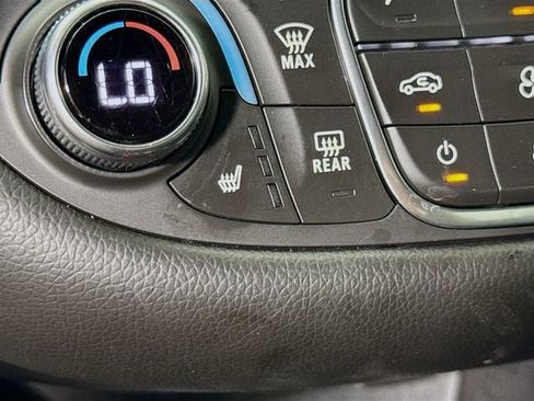 Used 2024 Chevrolet Malibu LT image 21