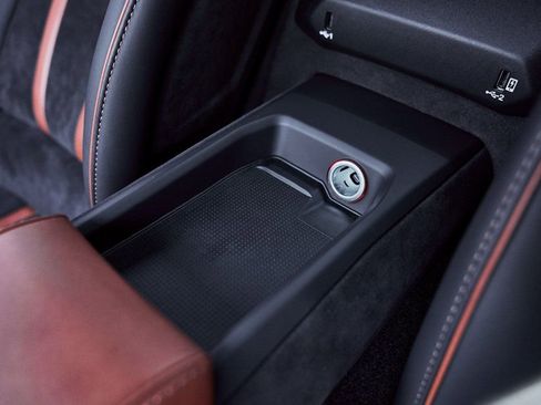 Used 2024 Lamborghini Huracan Tecnica image 63