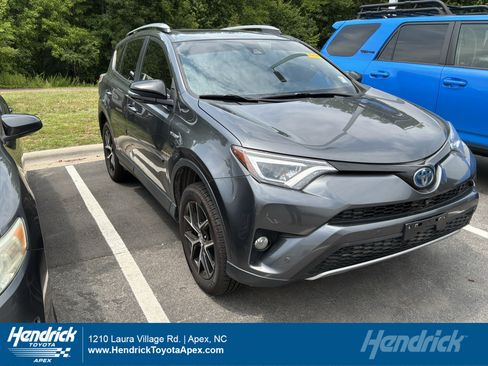 Used 2017 Toyota RAV4 SE w/ Advanced Technology Package AWD/4WD image 1