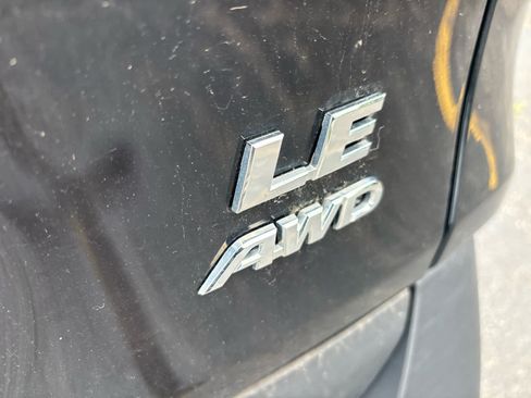 Used 2024 Toyota RAV4 LE AWD/4WD image 20