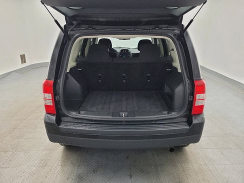 Used 2016 Jeep Patriot Sport image 29