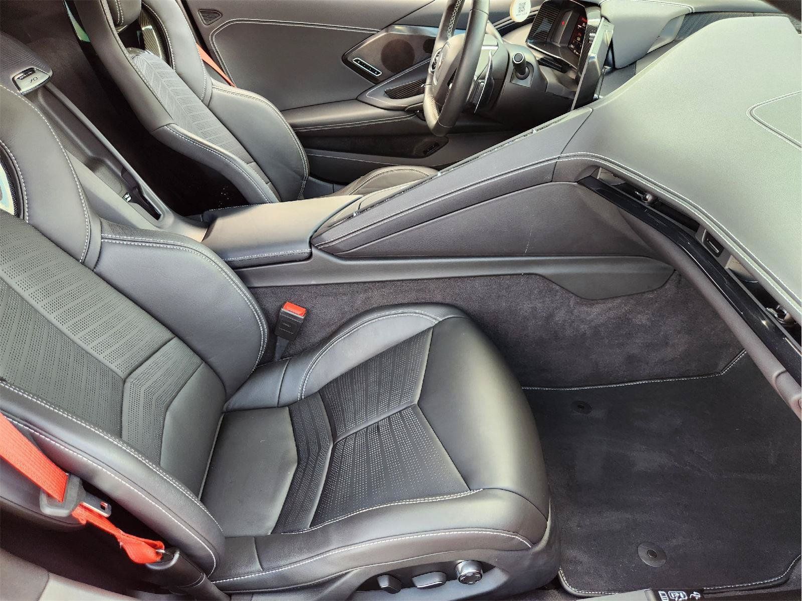 Used 2023 Chevrolet Corvette Stingray Preferred Cpe w/ Z51 Performance Package RWD image 14