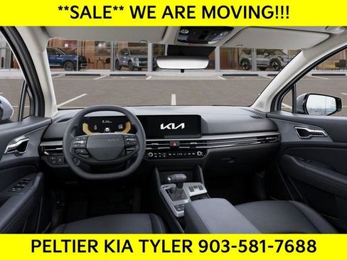 New 2026 Kia Sportage EX w/ EX Panorama Roof Package FWD image 14
