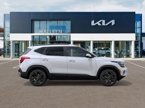 New 2026 Kia Seltos EX w/ EX Sunroof Package FWD image 7