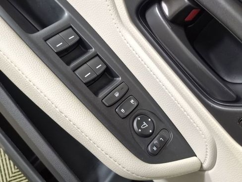 Certified 2025 Honda Odyssey EX-L image 15