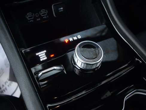 Used 2021 Jeep Grand Cherokee L Limited w/ MOPAR Finishing Package image 12