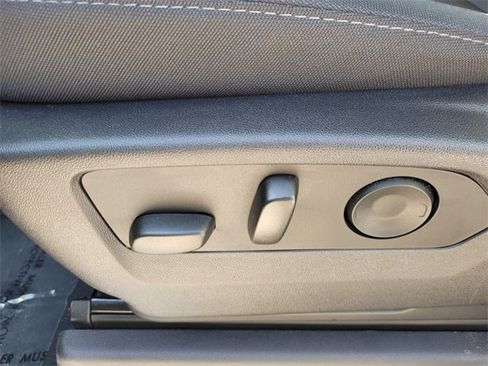 Used 2024 Chevrolet Silverado 1500 RST w/ Z71 Off-Road Package image 6