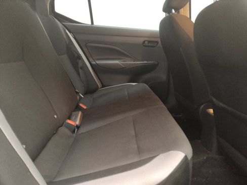 Used 2025 Nissan Versa S w/ Trunk Package FWD image 19