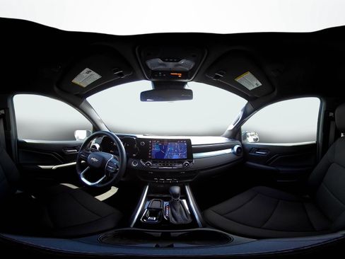 Certified 2025 Chevrolet Colorado LT image 28