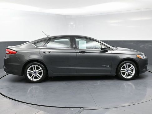 Used 2018 Ford Fusion S image 8