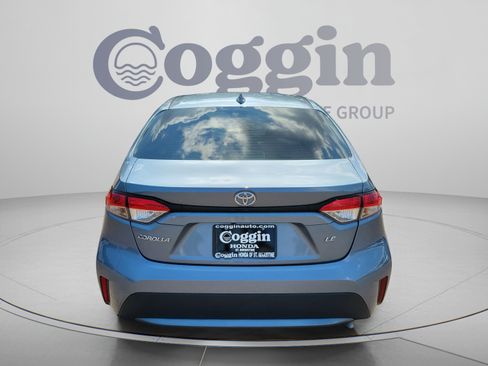 Used 2020 Toyota Corolla LE FWD image 4