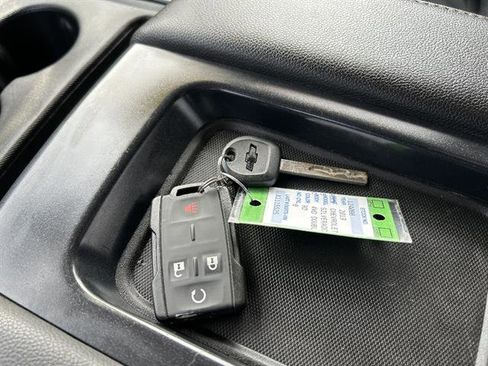 Certified 2019 Chevrolet Silverado 1500 LT w/ All Star Edition image 28