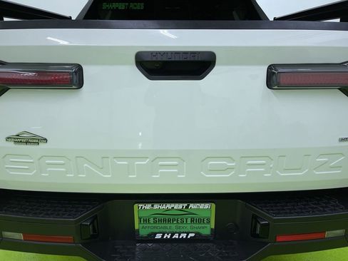 Used 2023 Hyundai Santa Cruz SEL w/ Activity Package image 13