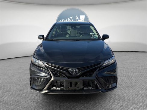 Certified 2023 Toyota Camry SE image 9