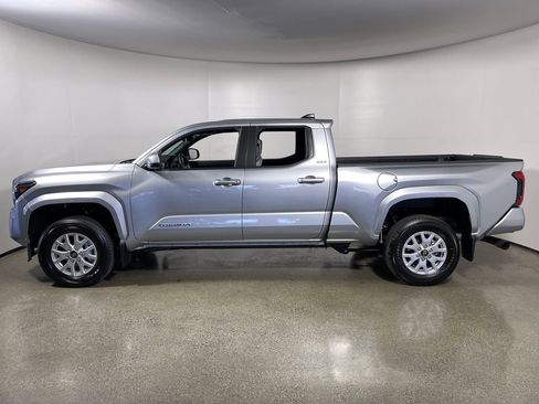New 2026 Toyota Tacoma SR5 RWD image 6