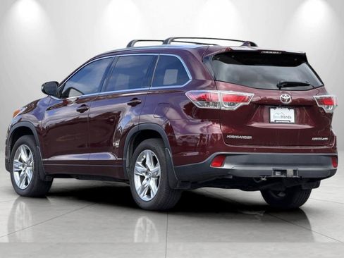 Used 2016 Toyota Highlander Limited w/ Driver Technology Package AWD/4WD image 6