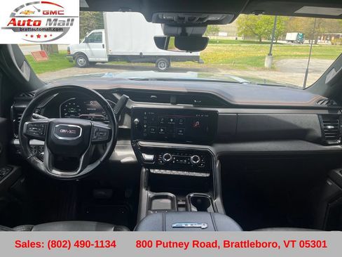 Used 2024 GMC Sierra 2500 AT4 w/ AT4 Premium Plus Package AWD/4WD image 14