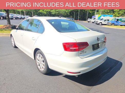 Used 2015 Volkswagen Jetta SE FWD image 9