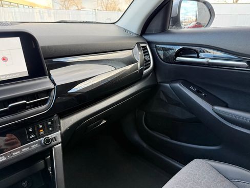 Used 2024 Kia Seltos X-Line AWD/4WD image 19