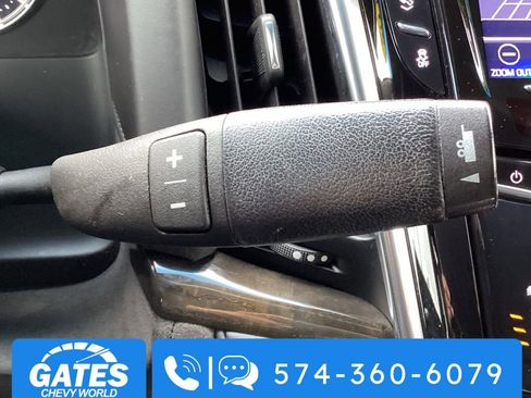 Used 2019 Cadillac Escalade ESV Platinum image 37