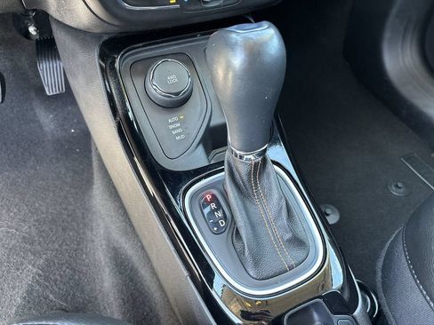 Used 2021 Jeep Compass Limited AWD/4WD image 19