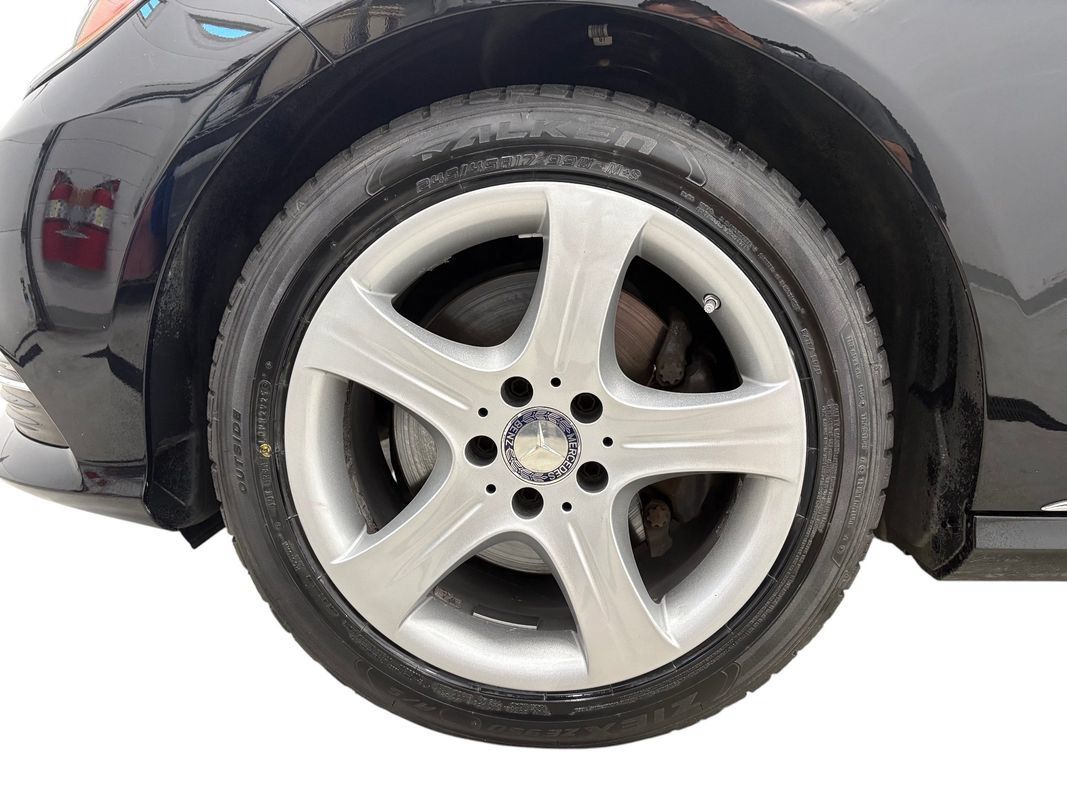 Used 2015 Mercedes-Benz E 350 4MATIC Wagon image 9