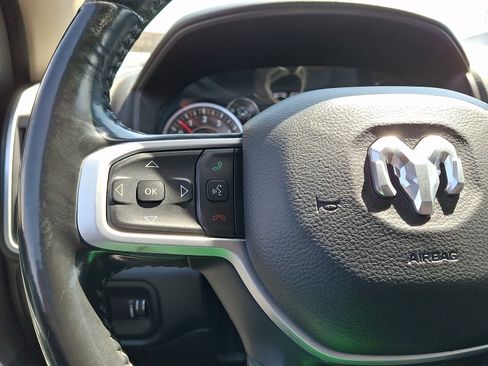Used 2020 RAM 1500 Big Horn AWD/4WD image 21