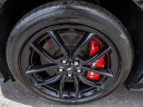 Used 2025 Ford Mustang GT Premium RWD image 8