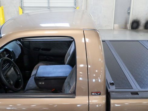 Used 2000 Dodge Ram 2500 Truck 4x4 Regular Cab image 12