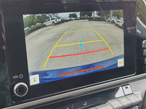 Used 2025 Toyota Camry LE image 26