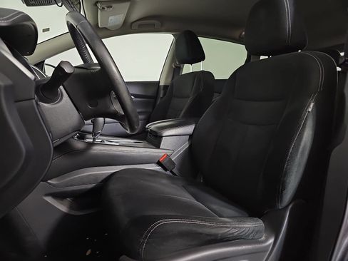 Used 2020 Nissan Murano SV FWD image 11