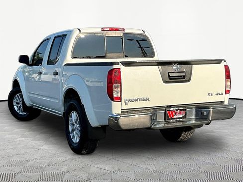 Used 2021 Nissan Frontier SV AWD/4WD image 4