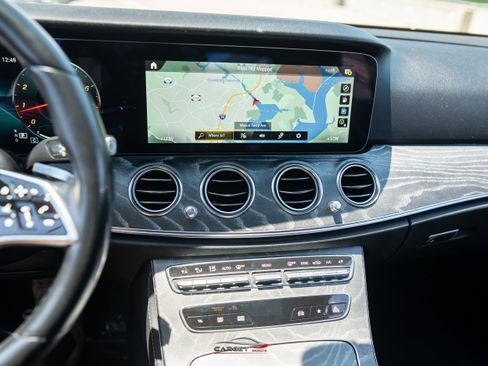 Used 2021 Mercedes-Benz E 350 4MATIC Sedan w/ Premium Package image 31