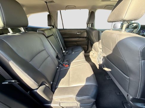 Used 2022 Honda Pilot Special Edition image 29