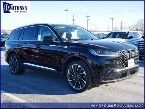 New 2026 Lincoln Aviator Reserve AWD/4WD image 1