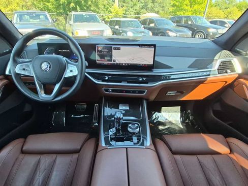 Used 2024 BMW ALPINA XB7 AWD/4WD image 16
