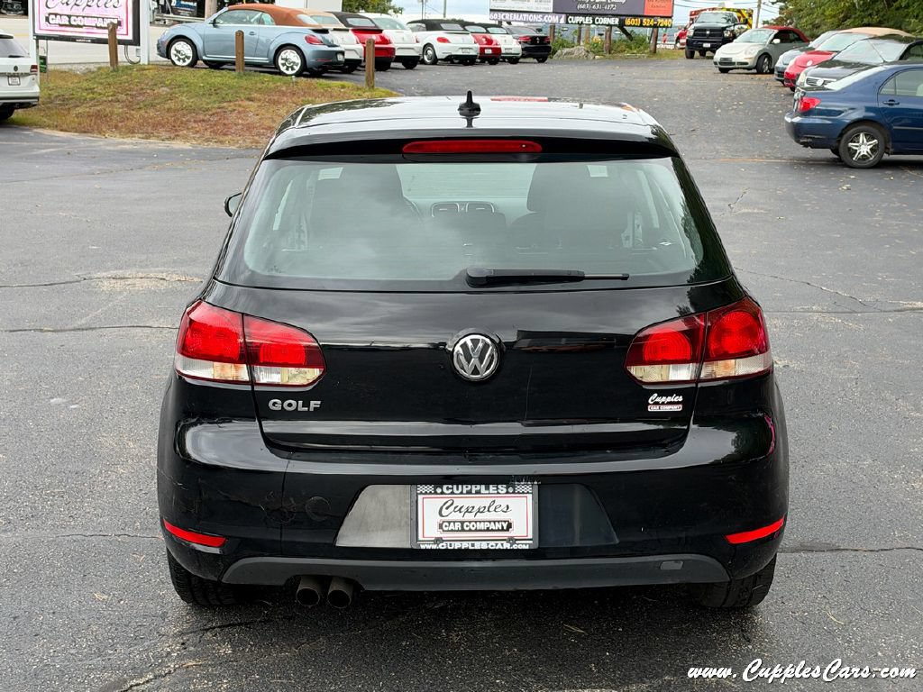 Used 2013 Volkswagen Golf 4-Door FWD image 29