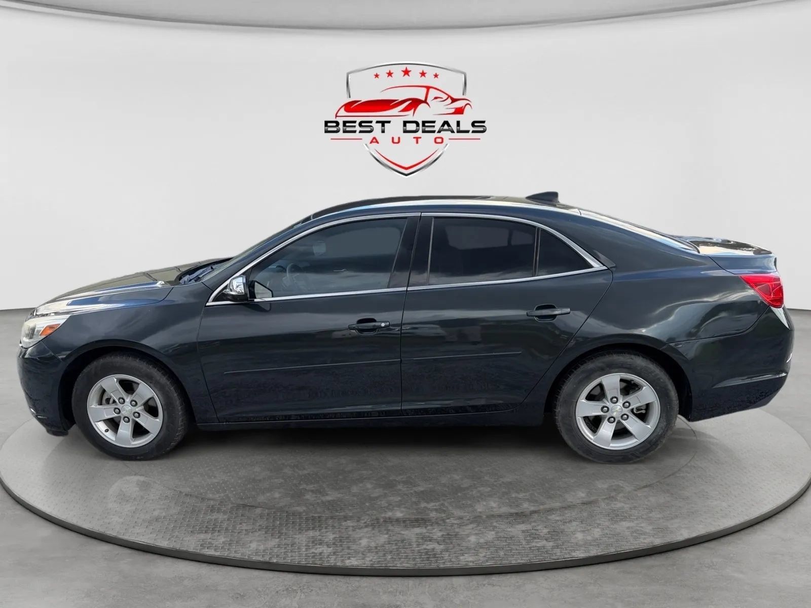 Used 2016 Chevrolet Malibu LS w/ Protection Package FWD image 2