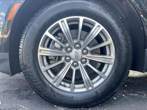 Used 2018 Cadillac XT5 Luxury w/ LPO, Wheel Lock Package FWD image 9
