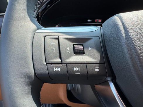 New 2026 INFINITI QX60 Autograph w/ Dark Cargo Package image 11