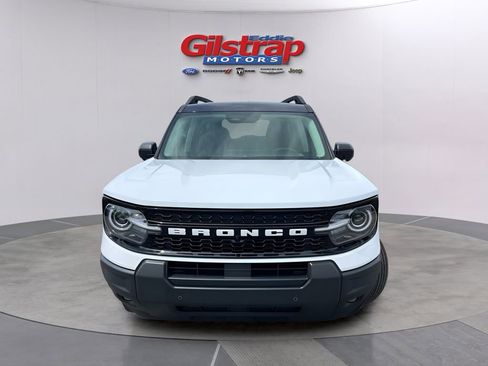 Used 2025 Ford Bronco Sport Outer Banks w/ Outer Banks Tech Package+ AWD/4WD image 2